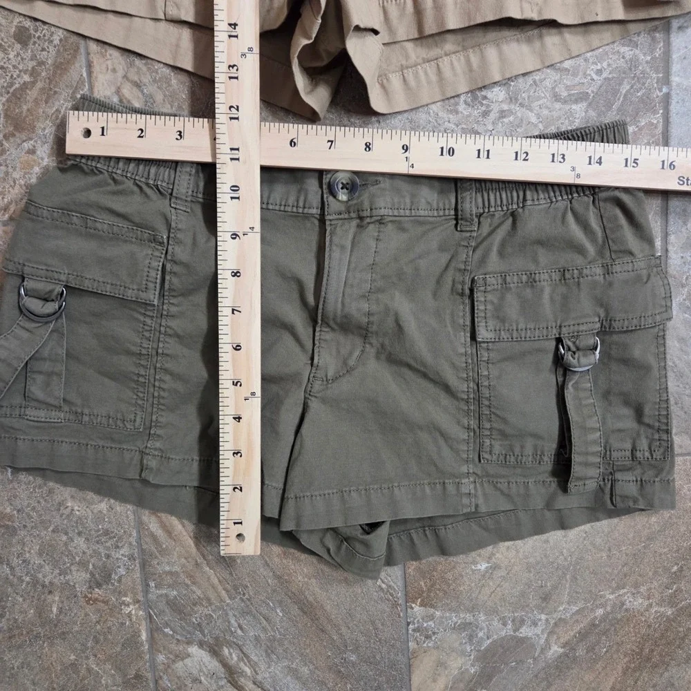 Women's So Cargo Shorts in Tan and Green - Picture 4 of 12